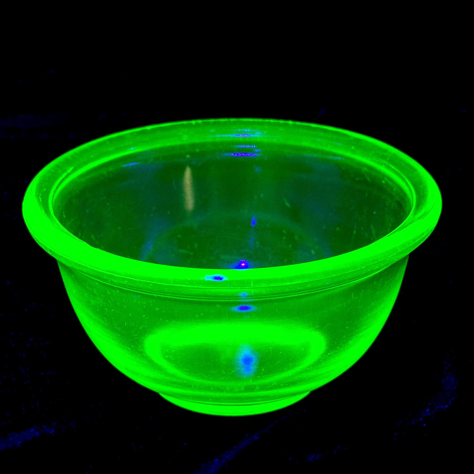 Vtg Hazel-Atlas Uranium Vaseline Glass Mixing Bowl 5in Green Depression 1930s