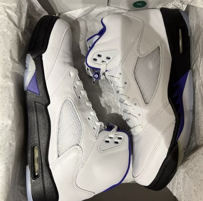 Size 10.5 - Jordan 5 Concord 2022