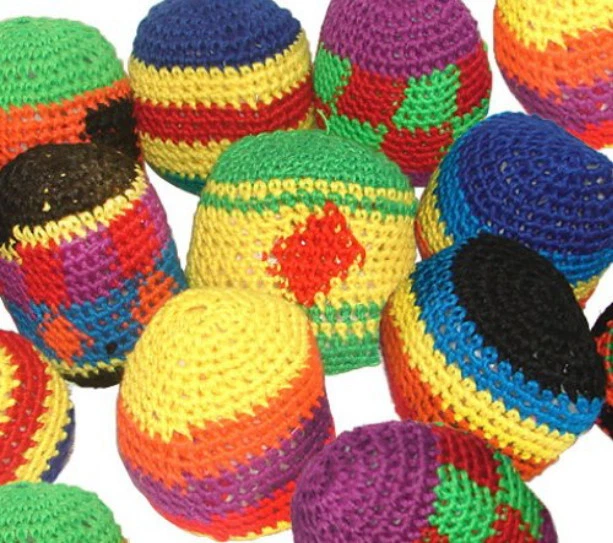6 KICK BALLS WOVEN HACKY SACK FOOT BALLS BAGS HACKEY PARTY SUPER FAST SHIPPING