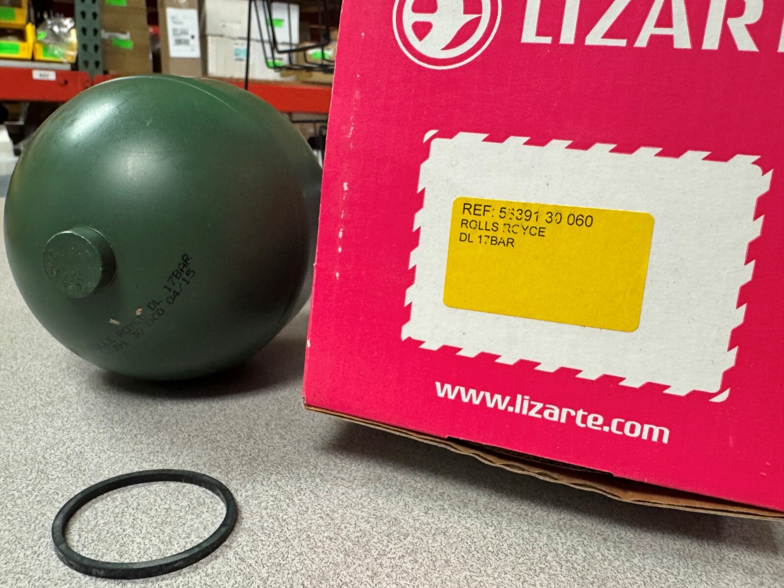 Lizarte Reference # 53391 30 060 Suspension Sphere for Rolls Royce