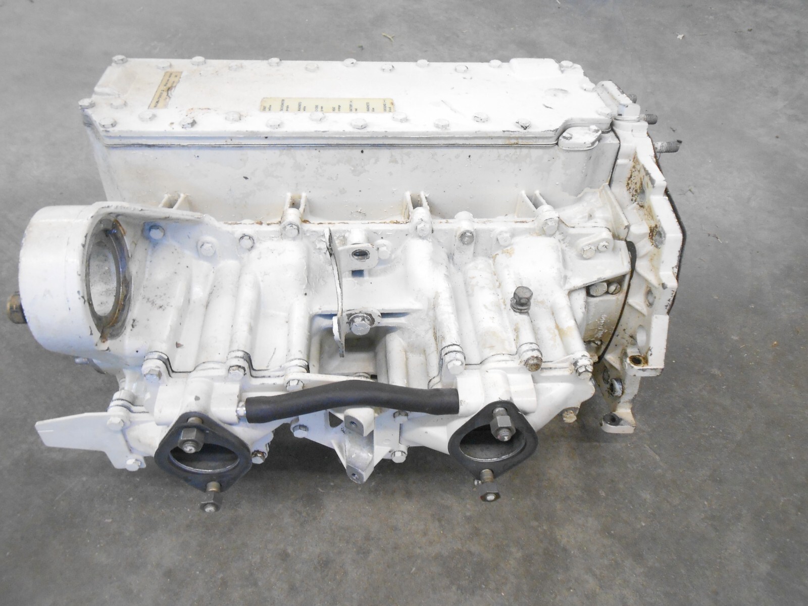 FA5533010 Chrysler 1982 115hp 1158H2E Outboard Powerhead 150PSI LOCAL PICKUP (E3