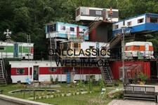 REDNECK HOTEL STACKED HOUSE TRAILER RV 8x10 PHOTO AMERICANA RECREATIONAL CAMPER