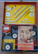 1947 Urbana Constructioneer Set #8 Metal Building Erector Set W/Working Motor