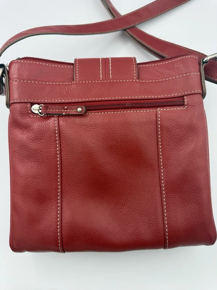 Tignanello Red Leather Crossbody Or Shoulder Handbag Multiple Pockets And Zips - Image 3 of 4