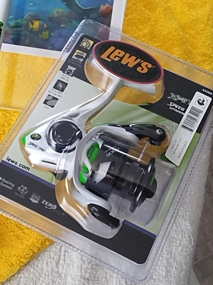 New Spinning Fishing Rod Lew's 6'Med 4-12lb And Reel Xfinity - Image 2 of 4