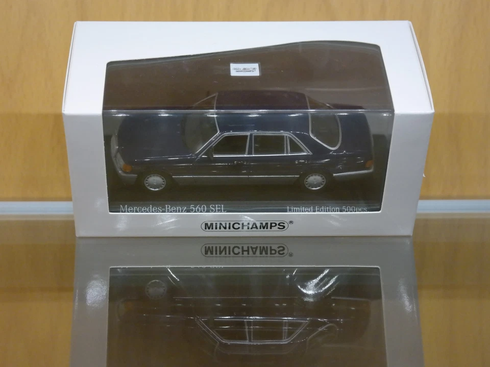 Minichamps 1:43 Mercedes-Benz 560 SEL (W126) – 1/500 pcs. blau - Art. 943 039303 - Bild 2 von 4