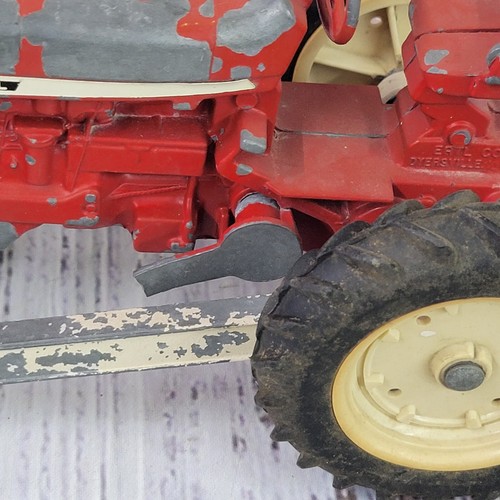 Vtg 1/16 ertl n/frontend International harvester tractor -loader frame no bucket - Picture 5 of 8
