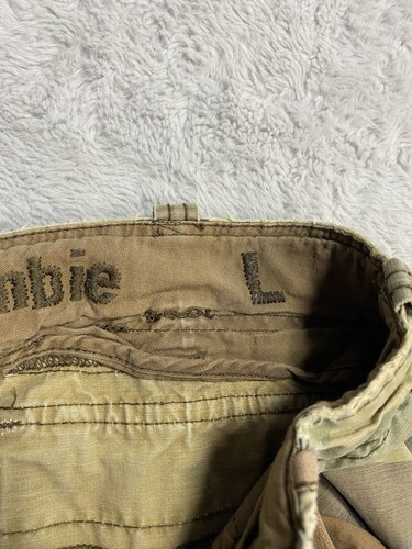Vtg Y2K Abercrombie Camo Cargo Shorts Utility Pockets Grunge Sz L - Picture 4 of 6