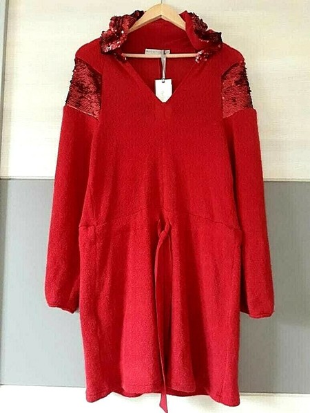 Vestido Rinascimento, nuevo, talla M.