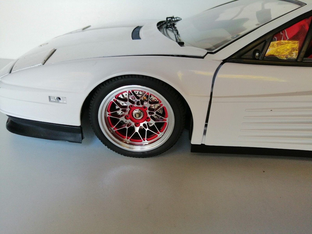 FERRARI F40 TESTAROSSA PORSCHE 1/8 POCHE