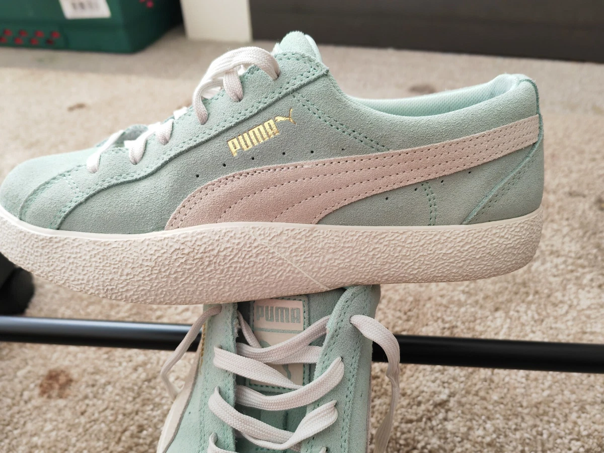 Light green on sale puma suede
