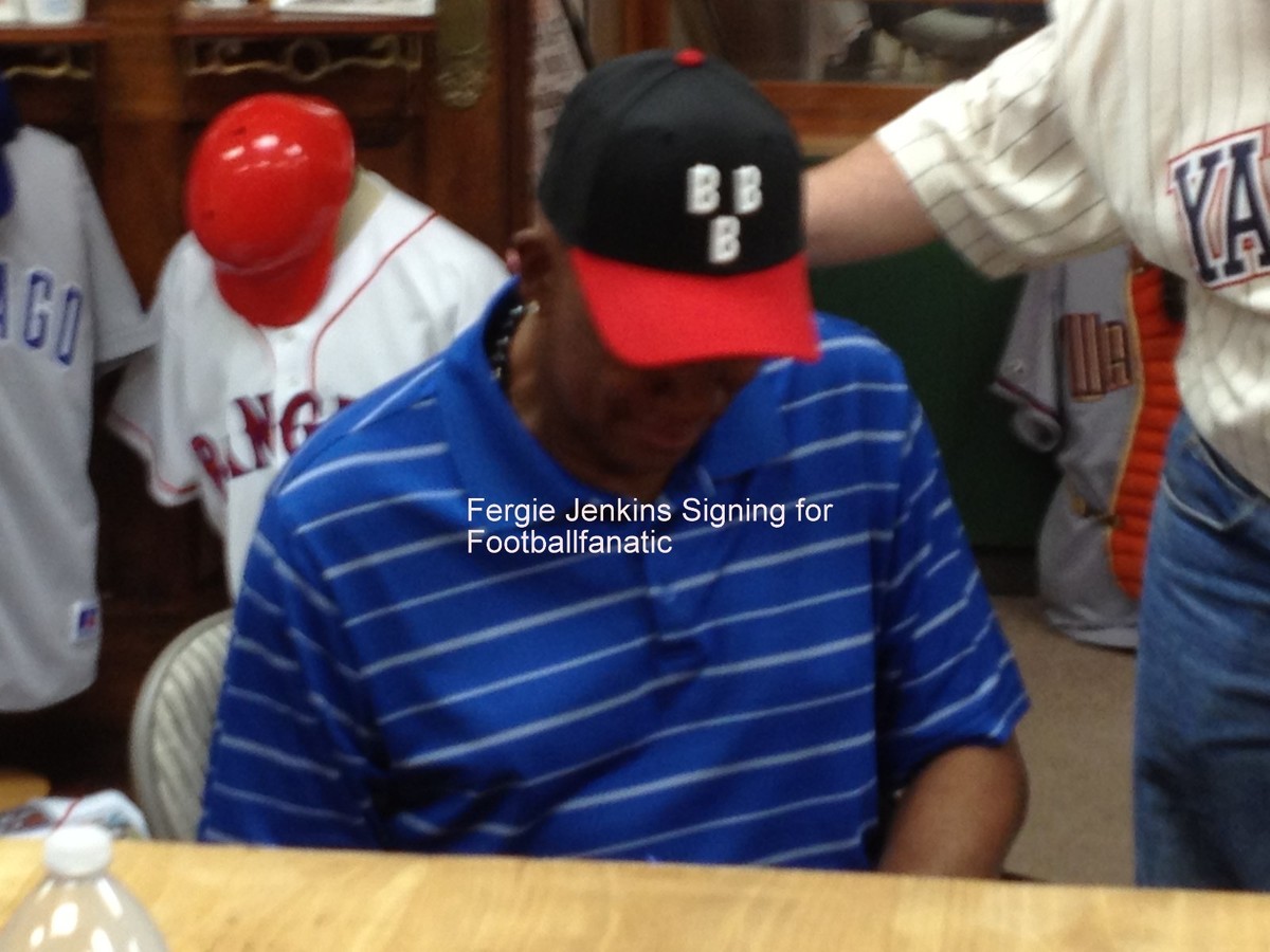 Fergie Jenkins Autographed Baseball w/ 