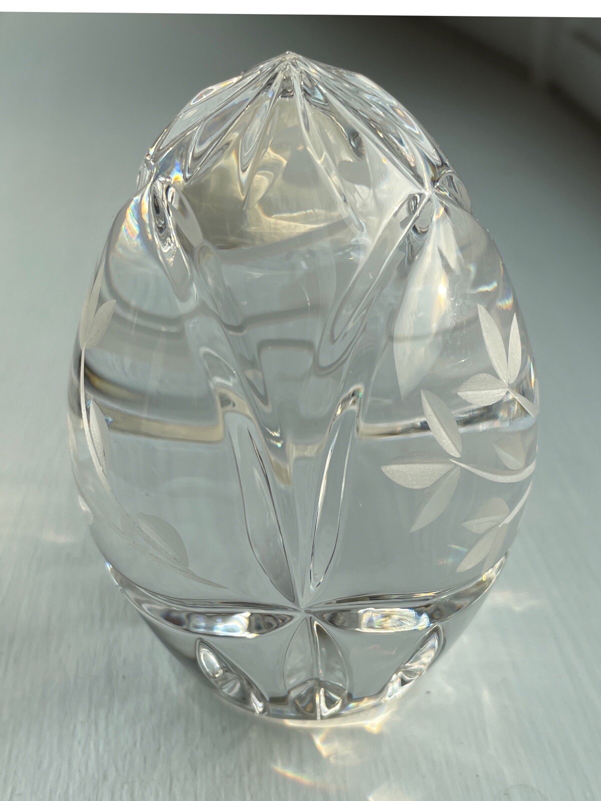 Lead Crystal Egg Paperweight Art Glass Hand Cut Floral Etched Starburst