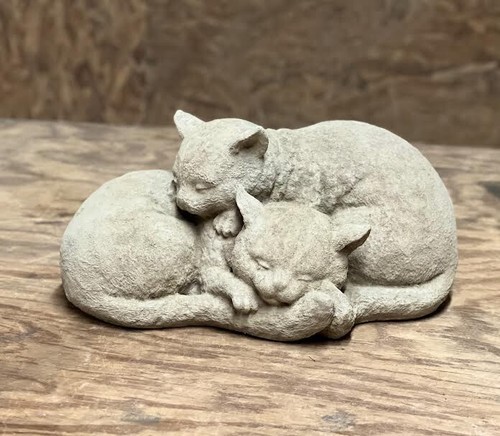 Two Cats Friends Sculpture Concrete Yard Art Pet Memorial Figure Porch Decor "5 - Picture 8 of 11