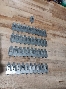 41 Pieces Metal Shelf Clips for storage shelving