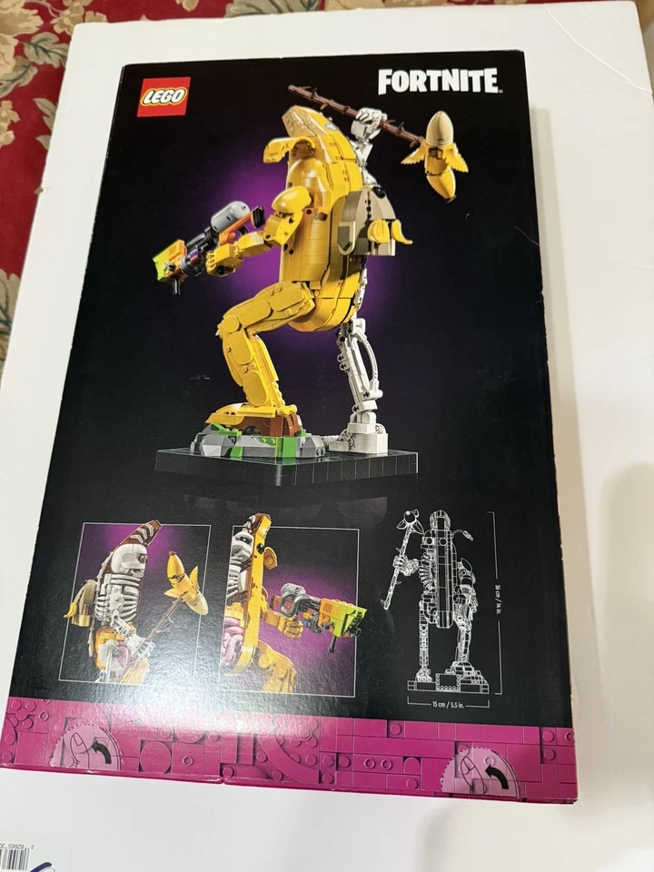 LEGO Fortnite Peely Bone 77072 NUEVO SELLADO DE FÁBRICA Foto 2 de 2