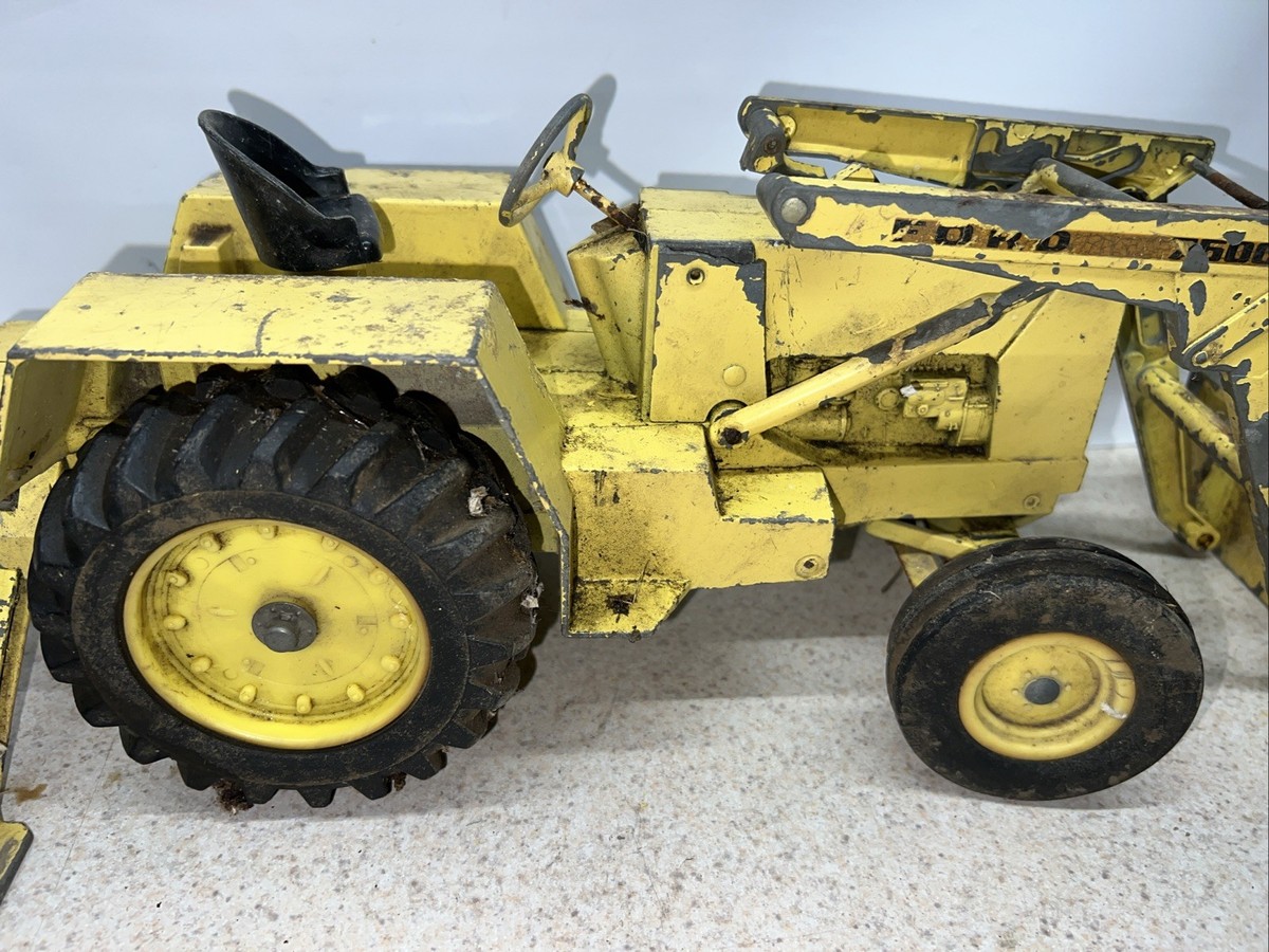 ERTL Vintage 1/22 Scale Diecast Ford 7500 Backhoe Loader Tractor 
