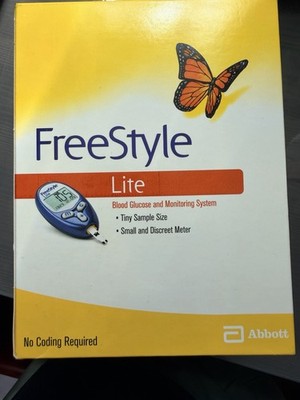 Freestyle Lite Blood Glucose Monitoring System & 100ct Easy Touch Twist Lancets
