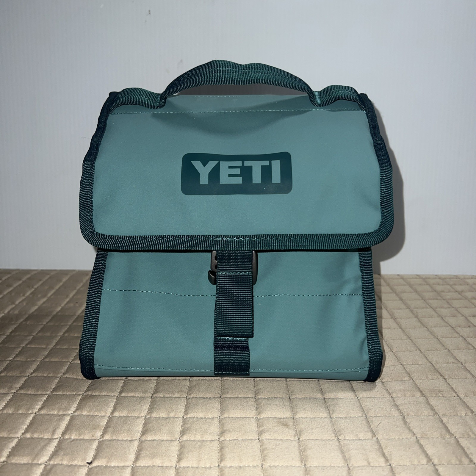 Open Box YETI Daytrip Lunch Bag in Limited River Green Color