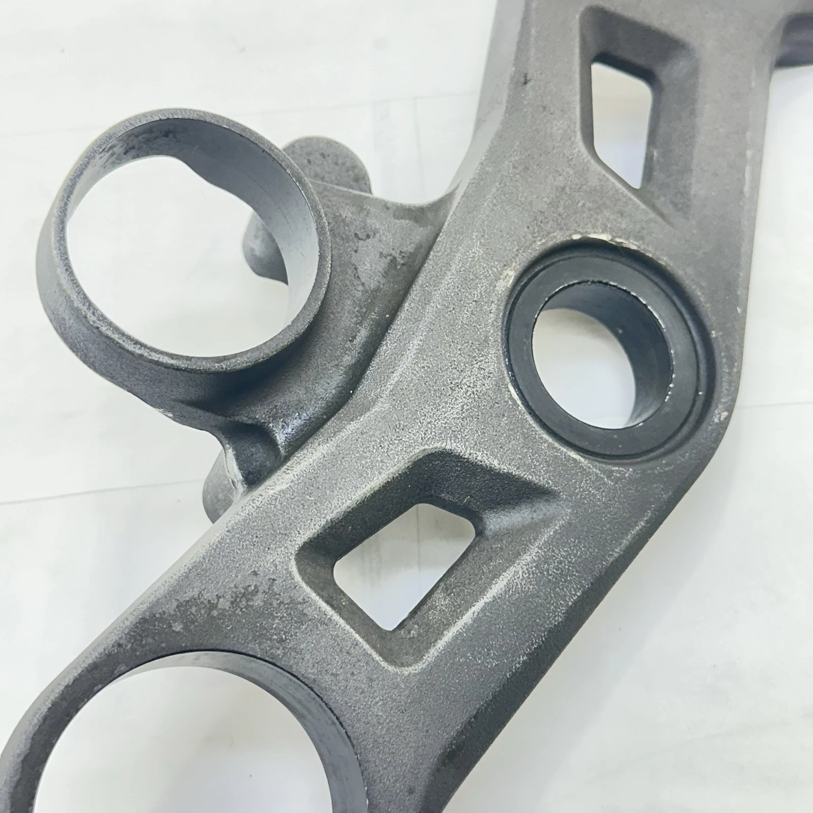 2011 - 2015 KAWASAKI NINJA ZX10R FRONT FORK CLAMP UPPER TRIPLE TREE BRACKET