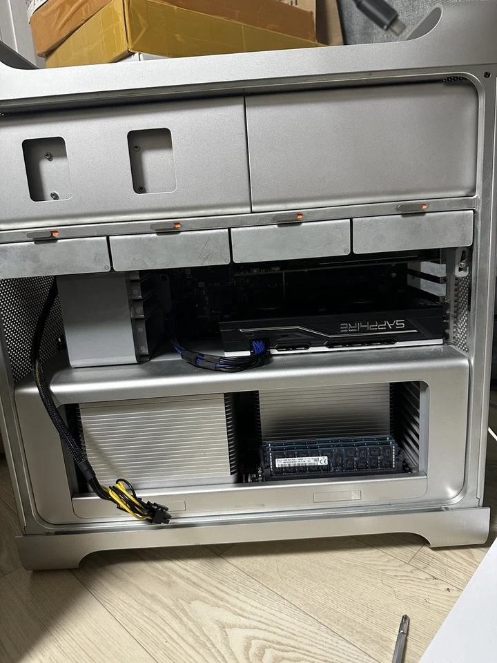 Mac Pro 5‘1 2012 Dual 6 Core CPU, RX 580, 96GB RAM, 1TB SSD, with Pixlas Mod - Image 2 of 3