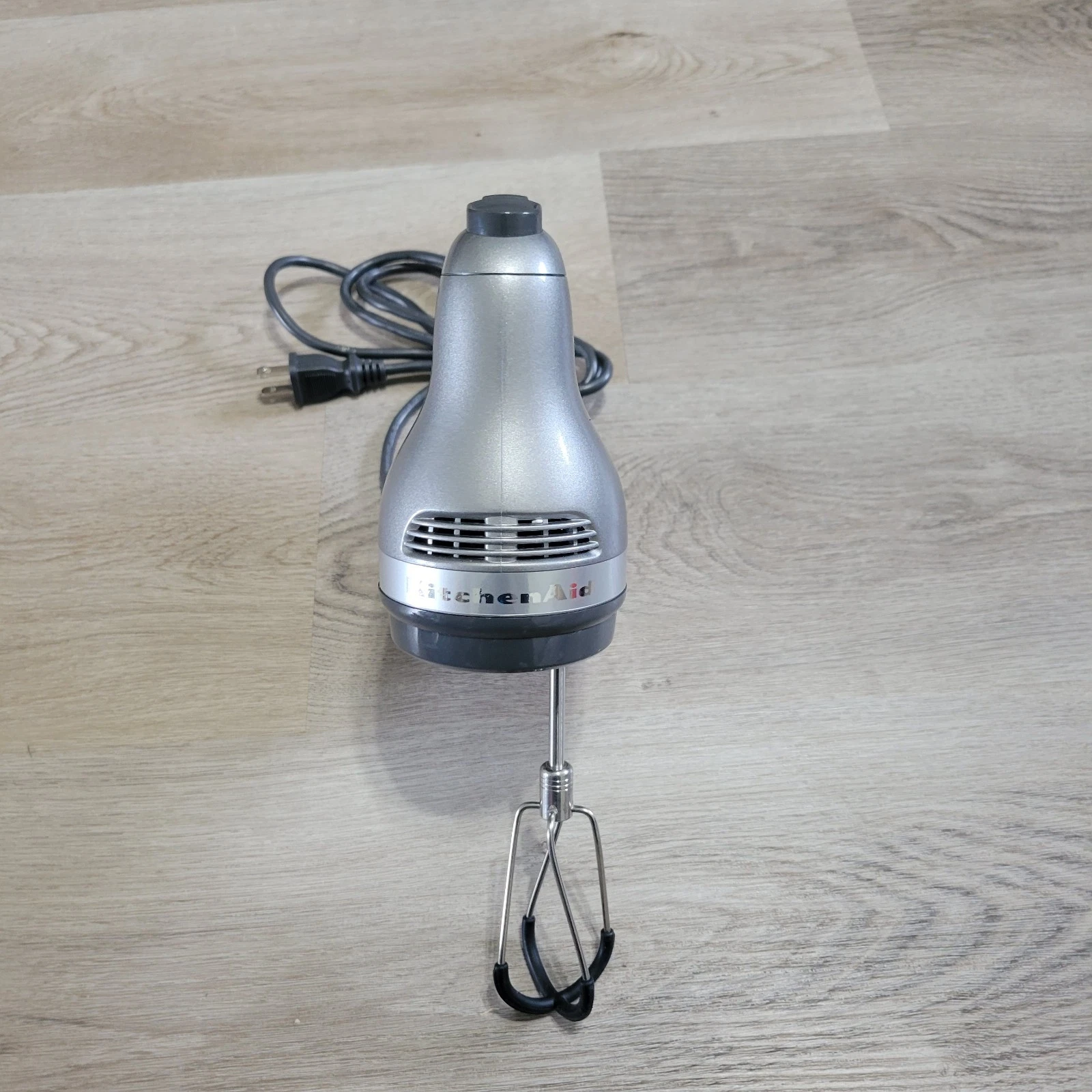 KitchenAid KHM6112CU 6-Speed Hand Mixer Gray w/ Single Turbo Beater Attachment