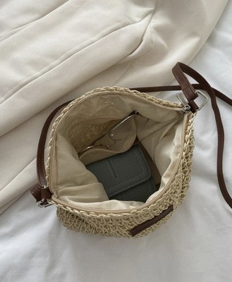 Sac Bandoulière En Paille Marron - Moyen - Neuf Sans étiquette - Idéal Vacances