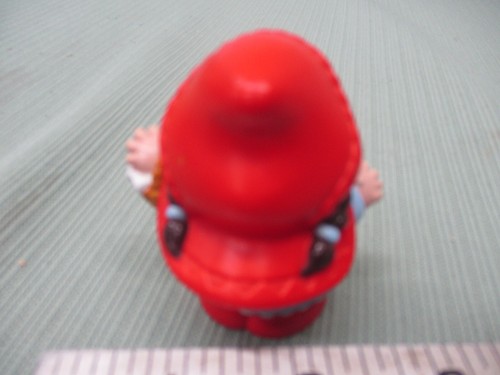 Fisher Price Little People Girl Little Red Riding Hood Avon Exclusive part toy - Picture 2 of 3