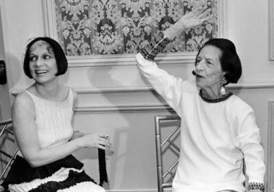 Former Vogue Editor Diana Vreeland at event honoring her with Rode - Old Photo 2
