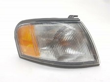 1995 - 1998 Nissan 200sx Oem Front Headlight Lamp Passenger Side Corner Marker
