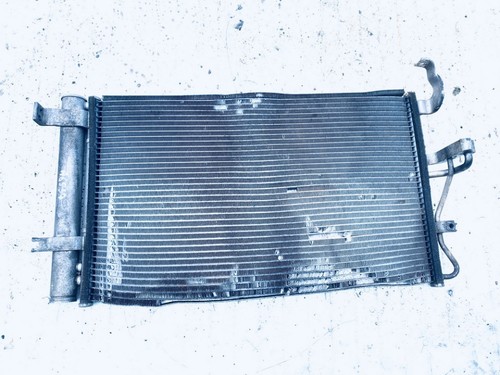 Hyundai Elantra 2001 Air Conditioning Condenser used, Genuine #1186738-01
