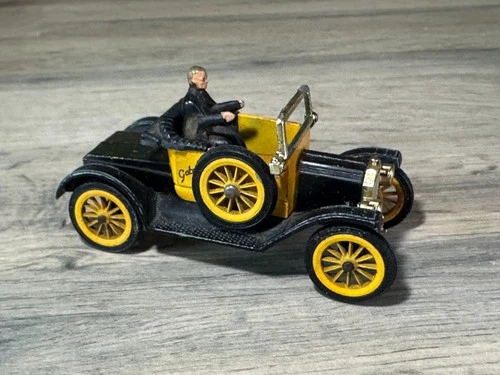 Vintage Dinky Model Ford T Car