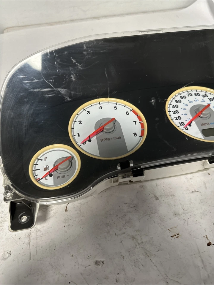 2005 DODGE STRATUS SPEEDOMETER CLUSTER MPH HH5 Foto 2 de 4