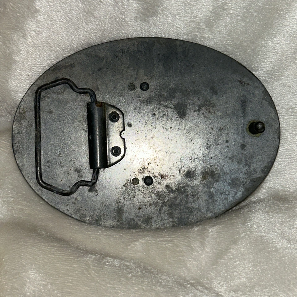 Hebilla de cinturón de abajo hacia arriba - "Apaga tu sed" - Abridor de botellas vintage Foto 2 de 4