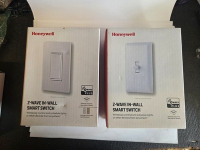 Honeywell Z-Wave Plus Smart Switch Lot Models 39348 & 39354 New Open Box