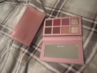 NEW NWB LAWLESS THE BABY ONE TALC-FREE EYESHADOW PALETTE  8 x 0.03 oz