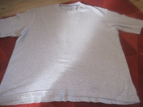 GREY T SHIRT SIZE MEDIUM CHEST 38-40 INCHES CHEROKEE SHORT SLEEVES COTTON ELAST