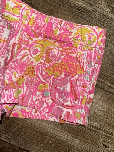 Lilly Pulitzer Print Pink Design Shorts Girls Size 5 EUC - Picture 3 of 10