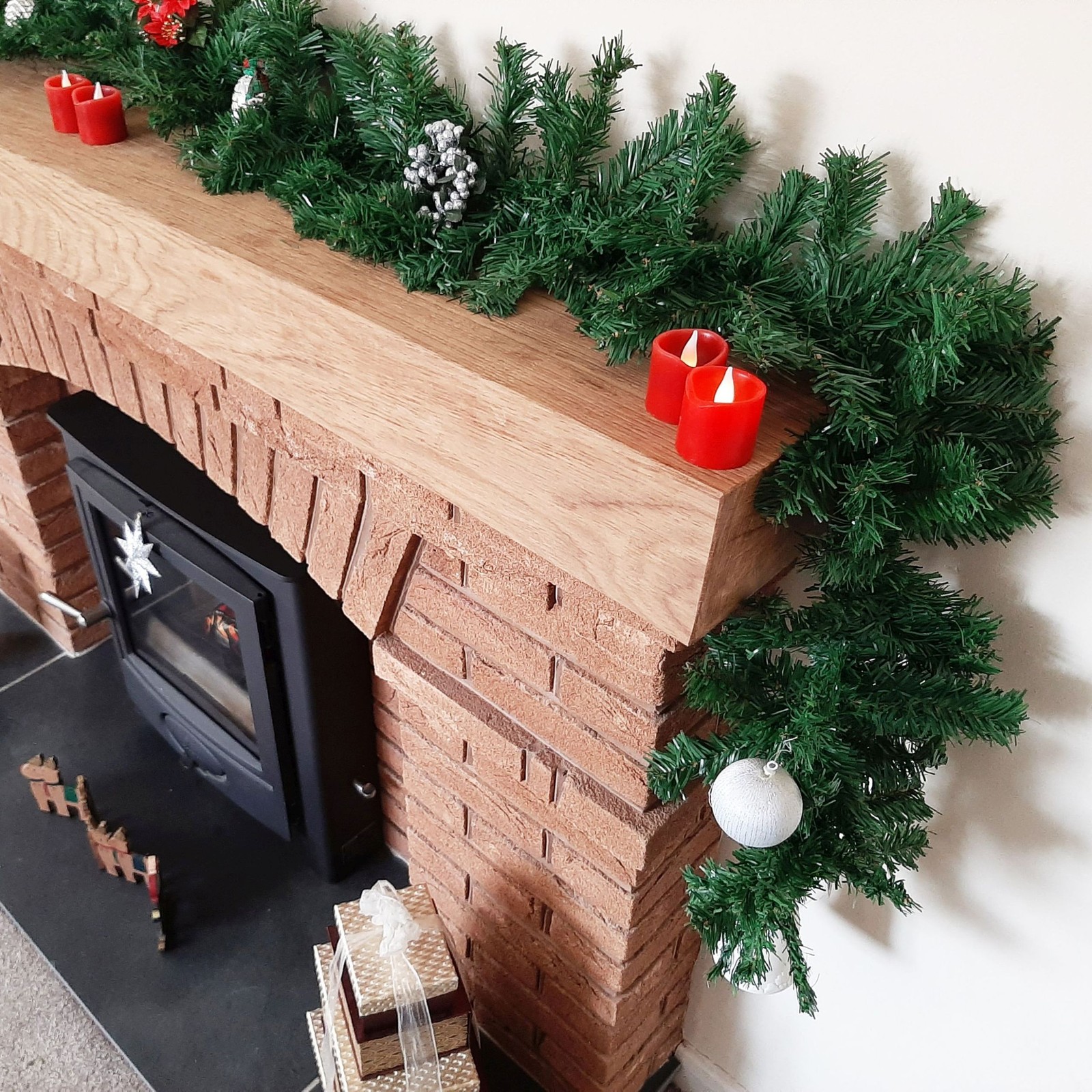 Christmas Garland Fireplace Decoration Premier Plain Artificial Tree Tips 2.7M