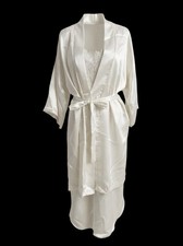 Cinema Etoile Satin Nightgown  Robe Set Lingerie Women  s Sz Medium
