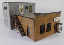 Red Arrow Lines HO Scale laser cut Corsica Jean & Juanita's  Palace Kit DT121