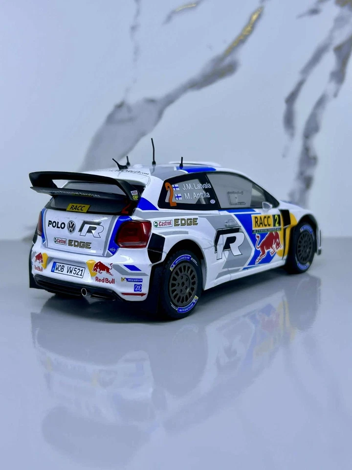 Volkswagen Polo R WRC #2 - J.M. Latvala 2014 - 1:24 IXO Diecast Model Rally Car Foto 4 de 4
