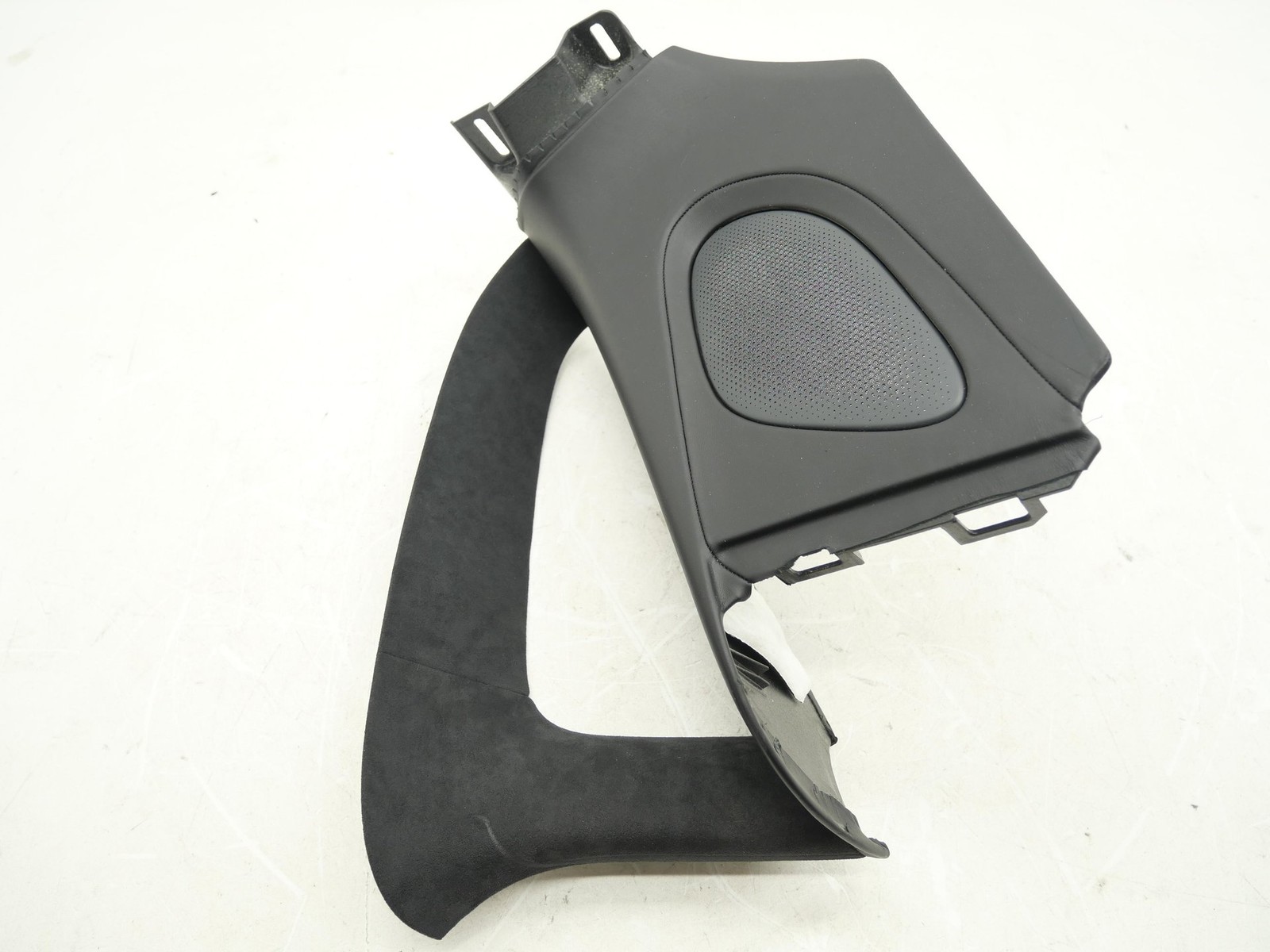 Used Rear Passenger Interior Quarter Window Trim RH 2016-2021 McLaren 570S OEM