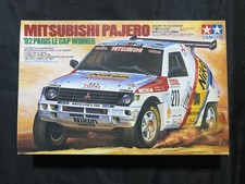 Tamiya Mitsubishi Pajero 1/24 (24121)