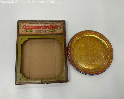 Vintage Bi-Centennial Commemorative Gold Carnival Glass Plate #1965