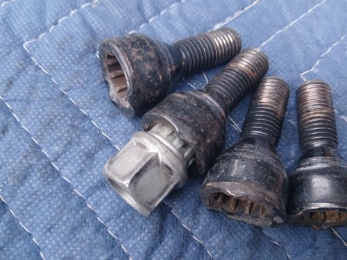 Hardened 12mm x1.5 OEM BMW Wheel Lug Bolt Lock Set w/ Key Most Models 1977-2010 - Picture 7 of 9