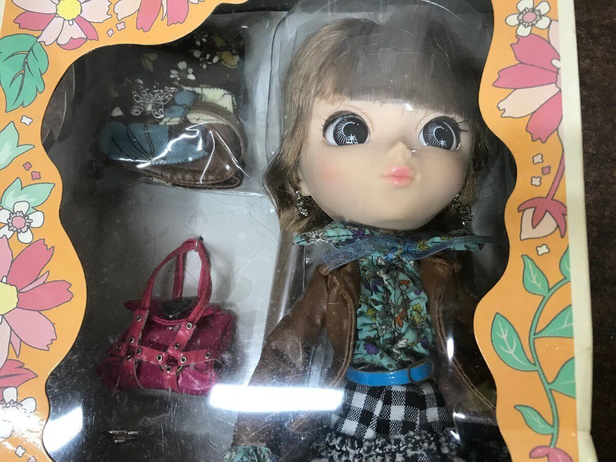 Groove Pullip F-546 latte Fashion Doll Figure Japan | eBay Groove Pullip F-546 latte Fashion Doll Figure Japan | eBay