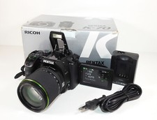 Pentax K70 24,78 MP mit Zoom DA 18-135mm 1:3,5-5,6 ED AL DC WR 2900 Auslösungen*