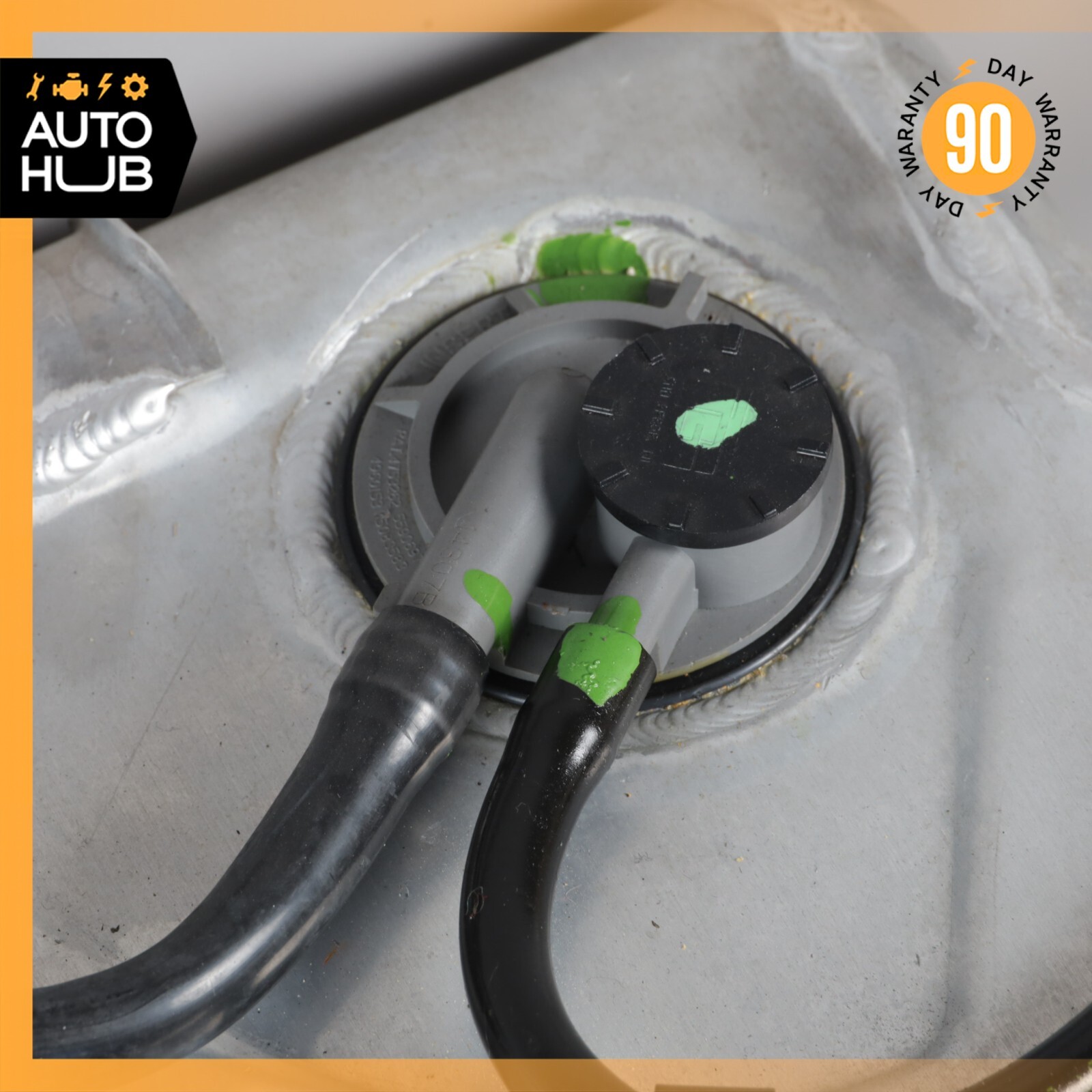 08-18 Maserati GranTurismo M145 Coupe Gas Fuel Tank Reservoir Assembly OEM 44k
