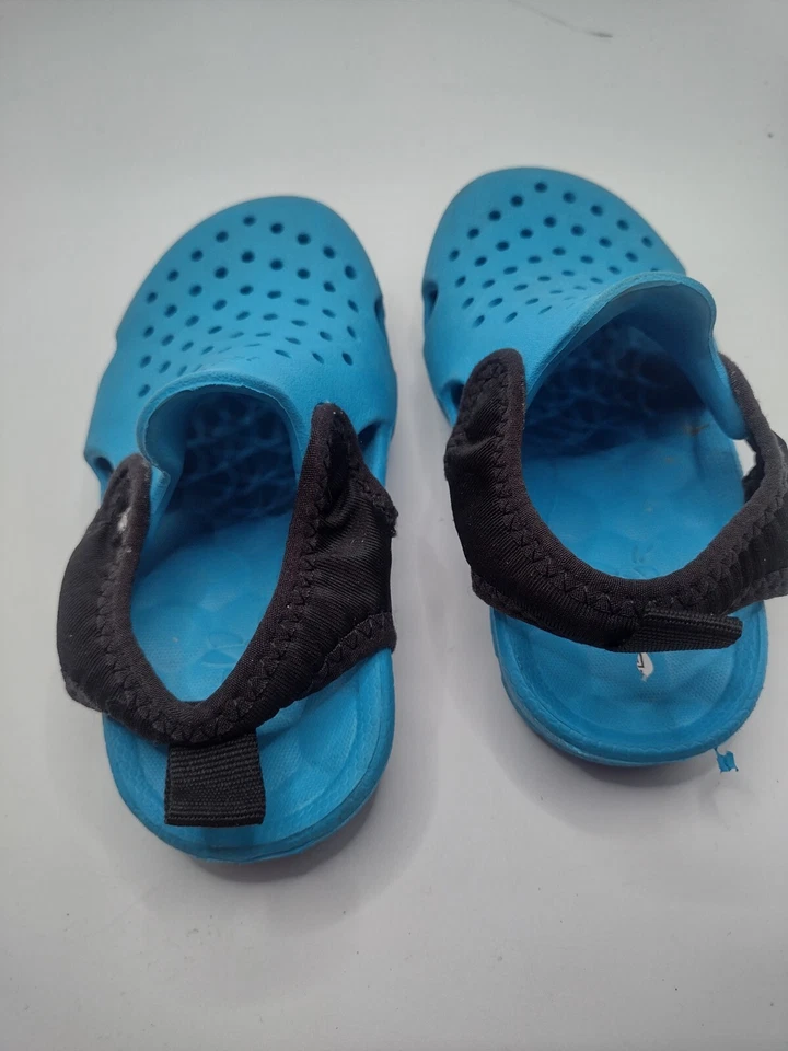 Sandalias zuecos de goma Joybees Kids Creek sin cordones talla C8 azul A27 Foto 4 de 4